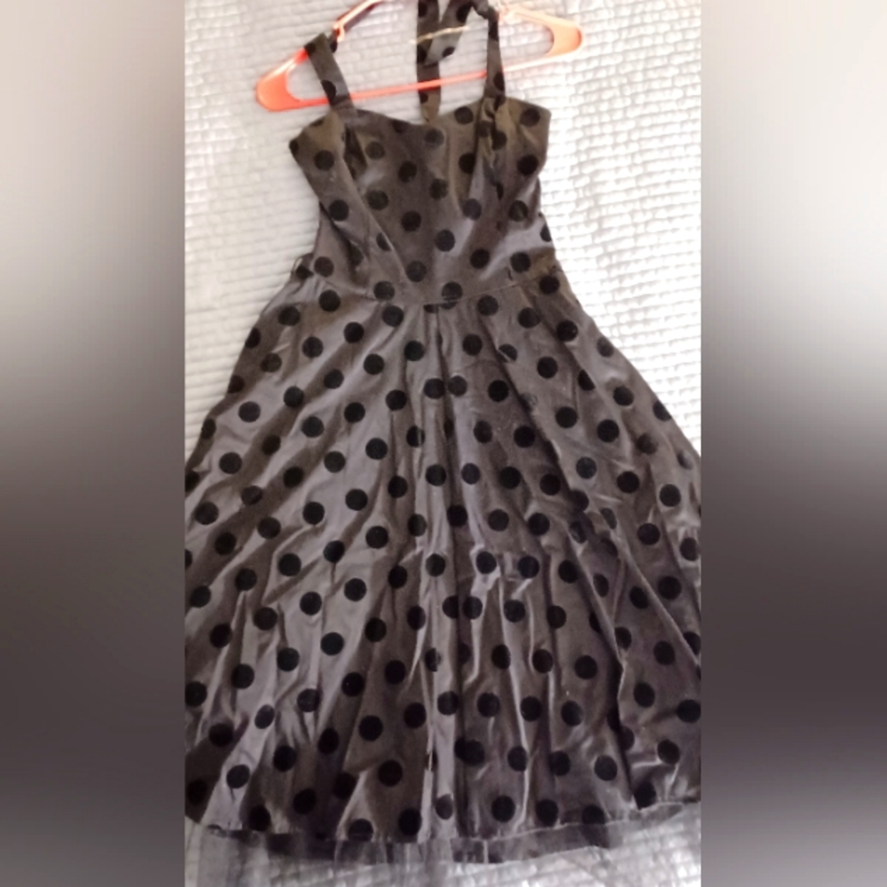 H&R Hearts and Roses Black Poka Dot Pin Up Dress New With Tags Size 8